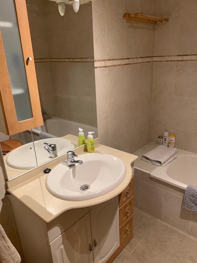 Apartment Con Jardin Y Piscina En El Faro De Calaburras